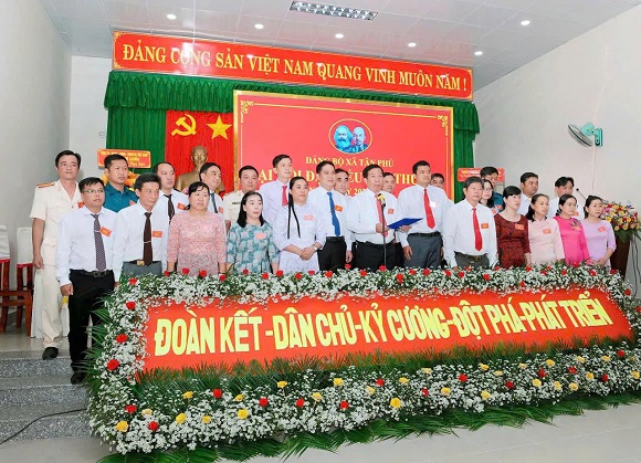 Tân Phú: Đại hội Đảng bộ xã lần thứ XIV, nhiệm kỳ 2025-2030 thành công tốt đẹp
