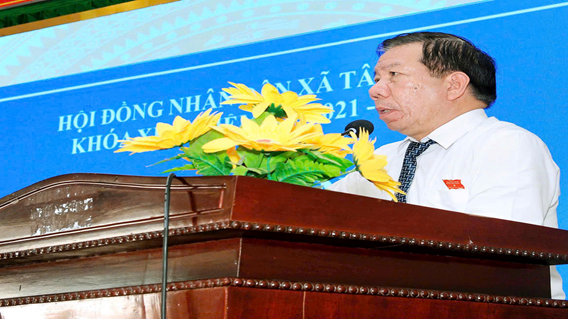 Hội đồng nhân dân xã Tân Phú: Thông qua 5 Nghị quyết tại kỳ họp thứ hai      