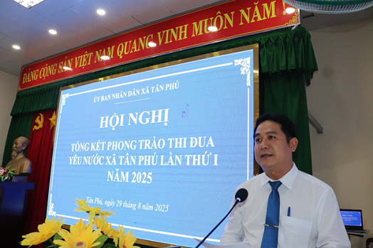 Hội nghị tuyên dương điển hình tiên tiến xã Tân Phú lần thứ I năm 2025
